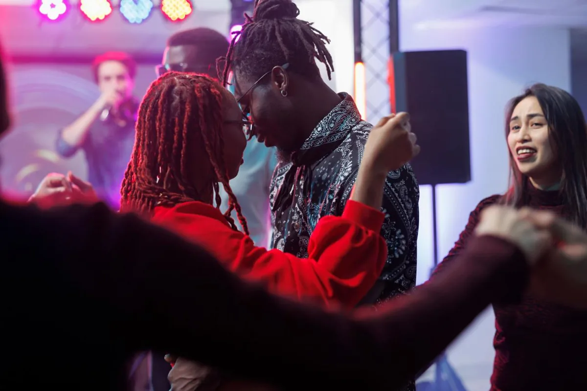Kizomba soirée rétro ivoire